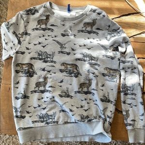 Divided Sweater - Animals